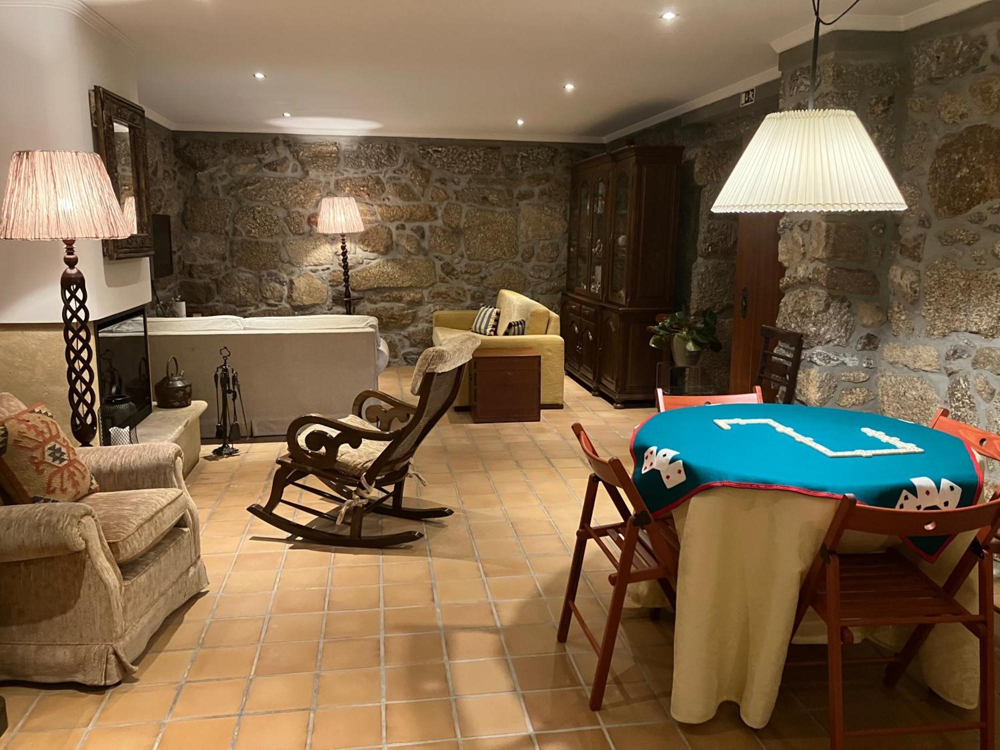 Bergui Guesthouse - Em Guimaraes Desde 2017 Esterno foto