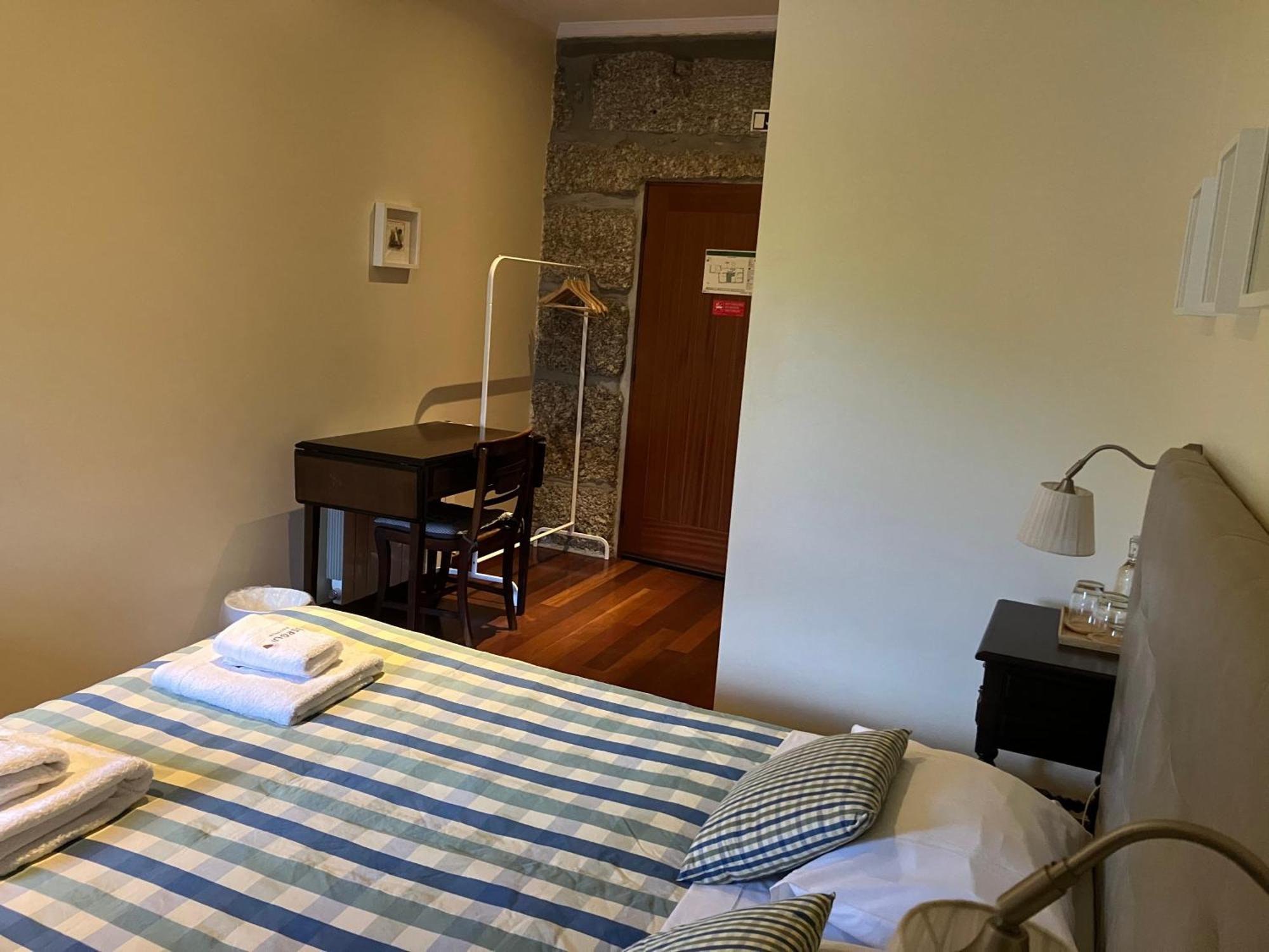 Bergui Guesthouse - Em Guimaraes Desde 2017 Esterno foto