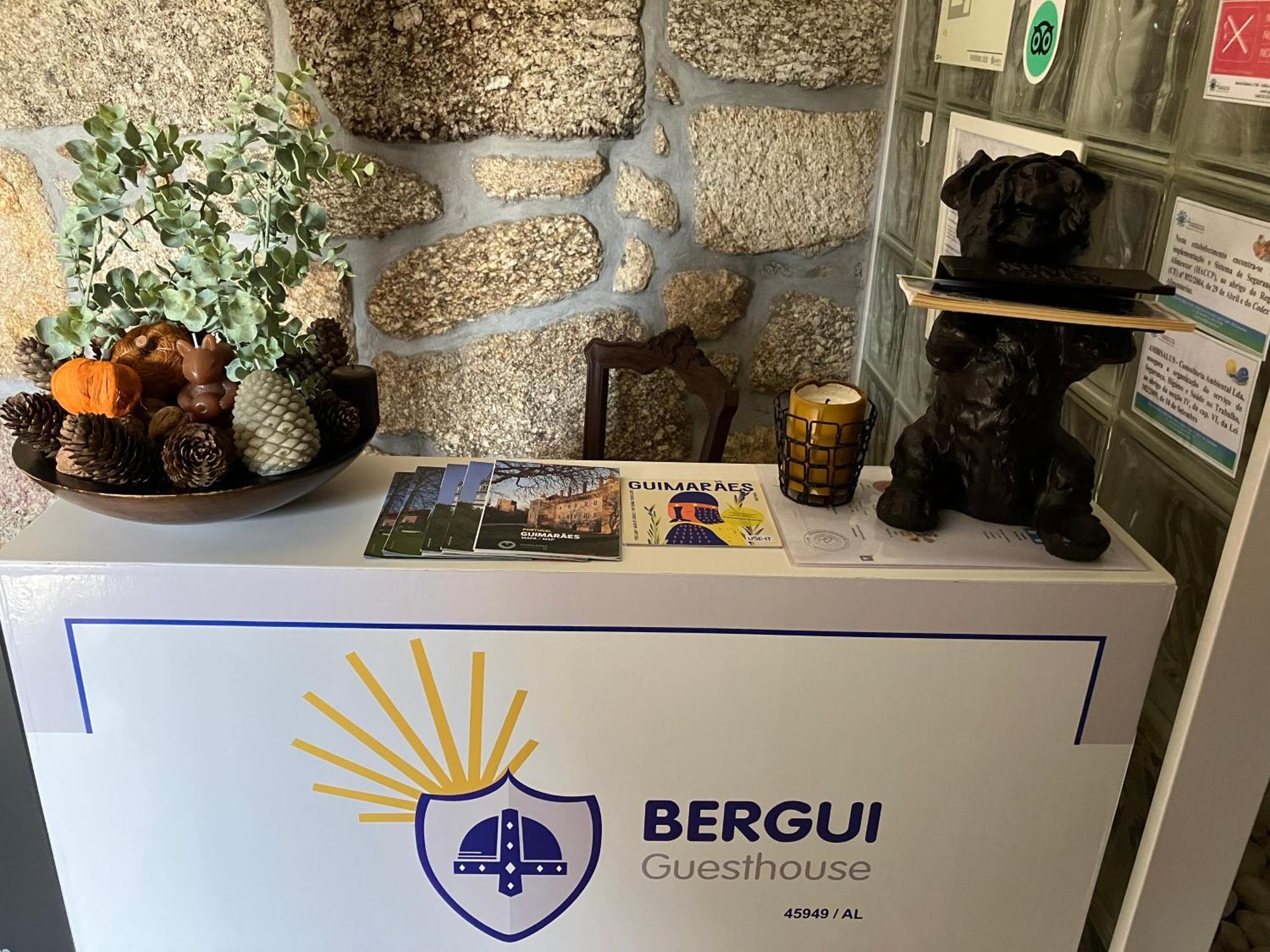 Bergui Guesthouse - Em Guimaraes Desde 2017 Esterno foto