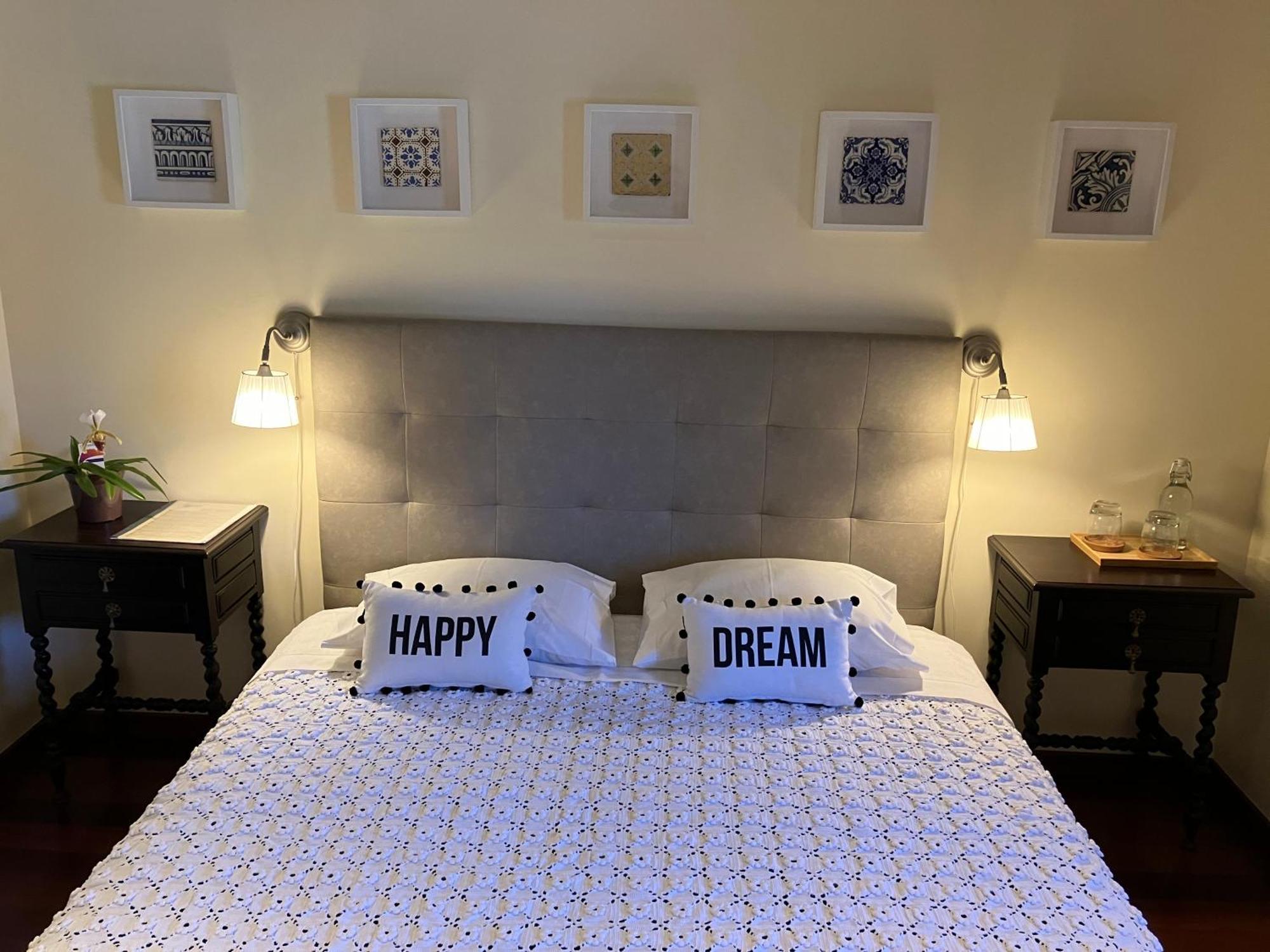 Bergui Guesthouse - Em Guimaraes Desde 2017 Esterno foto